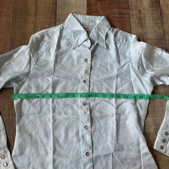 Wrangler Womens Authentic Western Shirt Size M Light Blue Floral Pattern - Picture 2 of 6
